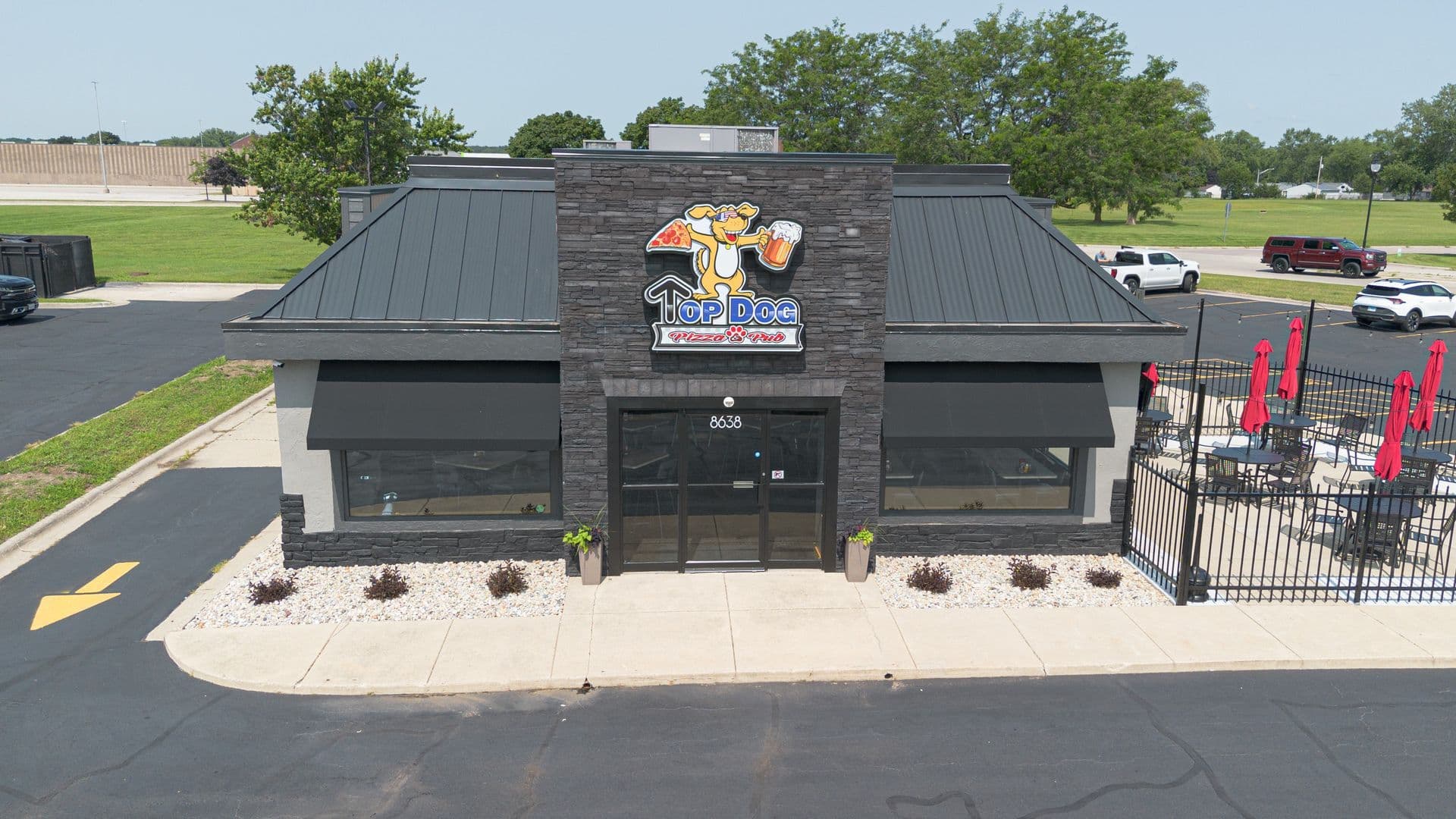 Top Dog Pizza & Pub